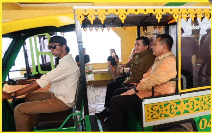 Deputi Bappenas Tinjau Pulau Penyengat, Bahas Pengembangan Kawasan Wisata Sejarah dan Budaya