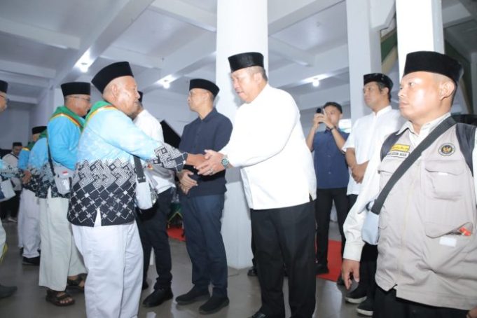 247 Jamaah Calon Haji Kloter 7 Asal Asahan Resmi Diberangkatkan