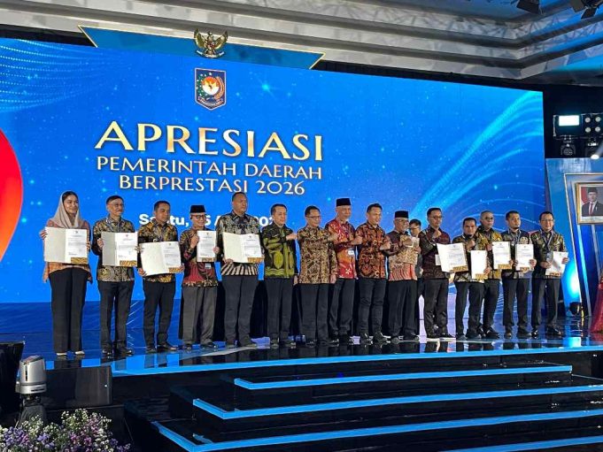 3 Daerah di Sumbar Raih Penghargaan Nasional, Mahyeldi : Bukti Kerja Nyata Berdampak