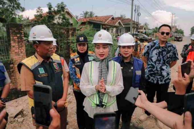 Wagub Jihan Nurlela Lakukan Groundbreaking Ruas Jalan Bandar Jaya-Mandala di Lampung Tengah