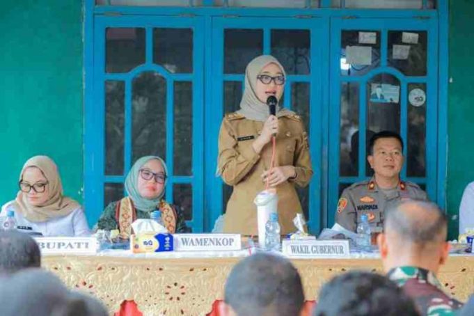 Dampingi Kunjungan Wamen Farida Farichah, Wagub Jihan Apresiasi Kemenkop Dorong Pengembangan Alpukat Siger