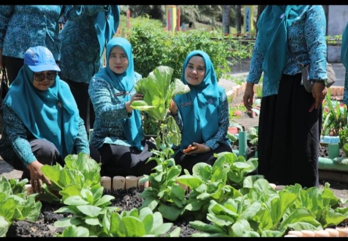 TP-PKK Asahan Pantau Kesiapan Dua Desa Hadapi Lomba HKG PKK Tingkat Provinsi