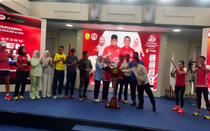 Wali Kota Tanjungpinang Launching Dekranasda Fun & Run 2026, Target 1.000 Pelari dan Dongkrak Ekonomi Kreatif