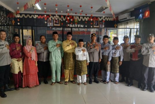 Kapolsek Tanjungpinang Barat Perkuat Sinergi dengan Camat dan Lurah, Komitmen Jaga Kamtibmas Tetap Kondusif