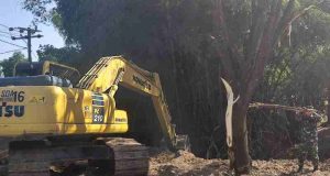 TMMD 129 Bojonegoro Bergerak, Sungai Kesongo Kedungadem Diperdalam untuk Cegah Hambatan Aliran