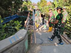 Permudah Akses Masyarakat, Satgas TMMD 129 Bojonegoro Bangun Jembatan Dusun Mundu