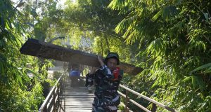 Aksi Babinsa Kedungadem Bakar Semangat Gotong Royong Warga Kesongo