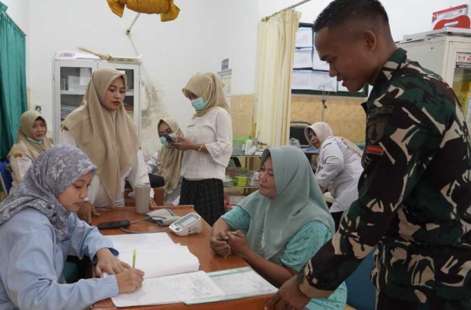 Sinergi TNI – Nakes: TMMD 129 Bojonegoro Hadirkan Layanan KB Kesehatan Gratis