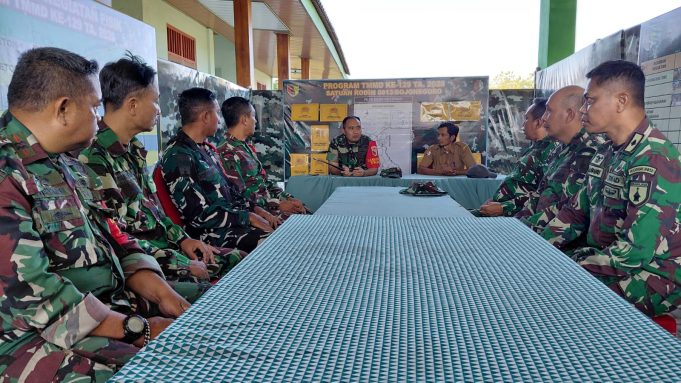 Tinjau Posko TMMD 129 Bojonegoro di Kesongo, Dansatgas Bakar Semangat Personel