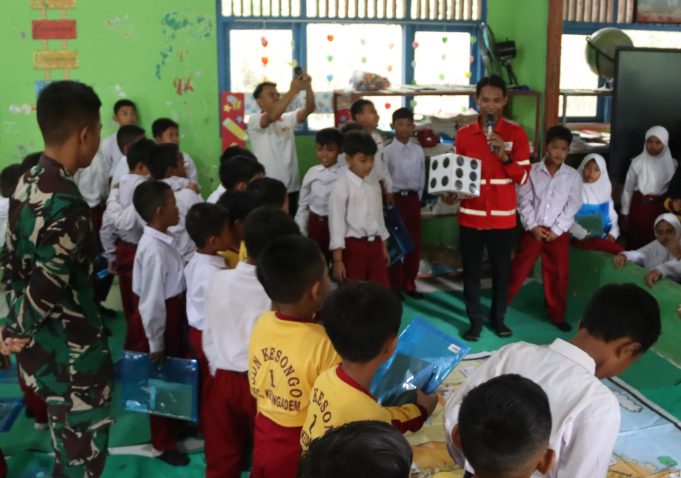TMMD 129 Bojonegoro Ajarkan Anak Kesongo Tanggap Bencana Sejak Dini