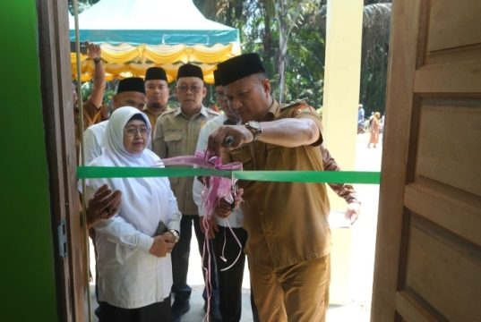 Wakil Bupati Asahan Resmikan Gedung Persiapan MAN 3 Asahan di Aek Ledong