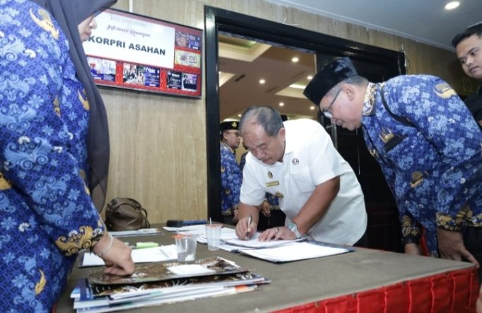 Bupati Asahan Resmi Buka Rapat Kerja Kabupaten KORPRI Asahan Tahun 2026