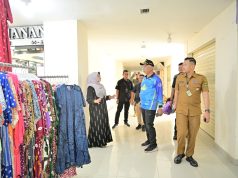 Selama Liburan, Gubernur Ajak Masyarakat dan Wisatawan Jaga Kebersihan Pasar Ateh Bukittinggi