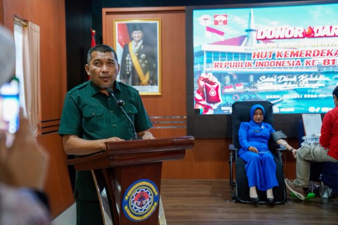 Jelang HUT RI Ke-81, Wabup Karimun Apresiasi TNI AL, PMI dan INTI dalam Aksi Donor Darah