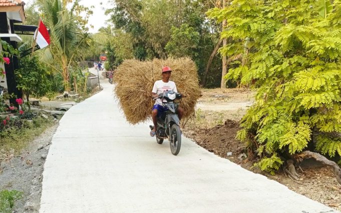 Asa Petani Dusun Mundu Mengangkut Rezeki Lewat TMMD 129 Bojonegoro