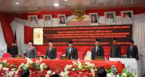 Ketua DPRD Lambar: Semangat Kemerdekaan Harus Diterjemahkan Dalam Pembangunan Yang Berdampak Bagi Masyarakat