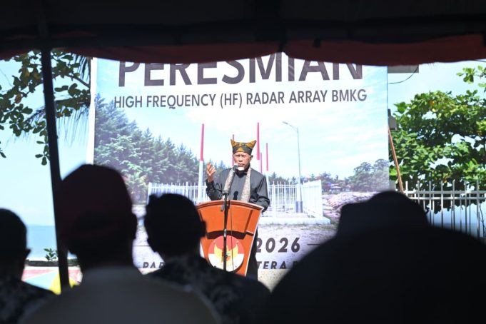Resmikan Radar Frekwensi Tinggi di Pariaman, Gubernur: Perkuat Mitigasi Bencana di Wilayah Pesisir