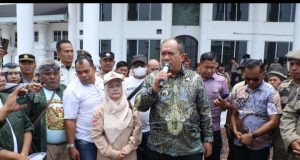 Bupati Asahan Terima Langsung Aspirasi Unjuk Rasa Serikat Petani Indonesia
