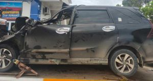 Avanza Ringsek di Tol Tebing Tinggi-Medan, Seorang PNS Mandailing Natal Tewas di Tempat