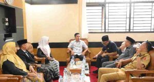 Kementerian Haji dan Umrah Kabupaten Lampung Barat Audiensi Dengan Jajaran DPRD Lambar