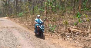 Pak Rohadi Bersyukur, Pembangunan Jalan melalui TMMD Bawa Harapan Baru bagi Warga Desa Sembung