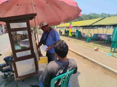 Rezeki Pak Bahrul, Penjual Bakso yang Ketiban Berkah di Tengah Gelaran TMMD Reguler ke-130