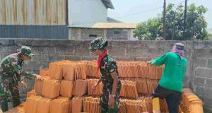 Satgas TMMD Kodim 0736/Batang Secara Gotong Royong Bangun Fasilitas Sekolah KB Dewi Masyitoh Sembung